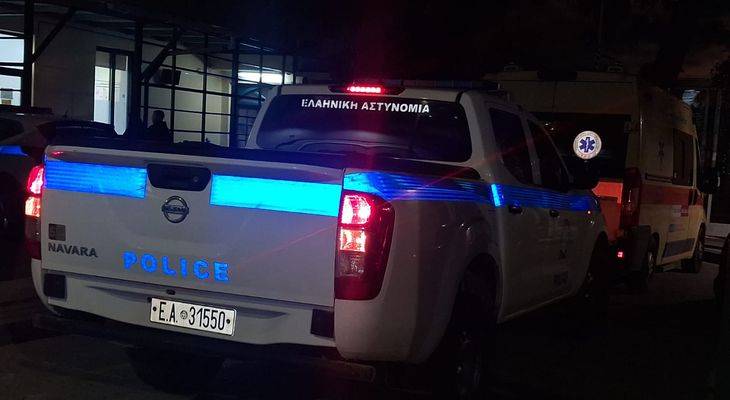 Συμπλοκή με μαχαιρώματα στη Λάμπη - Στο νοσοκομείο μεταφέρθηκε ενας άνδρας