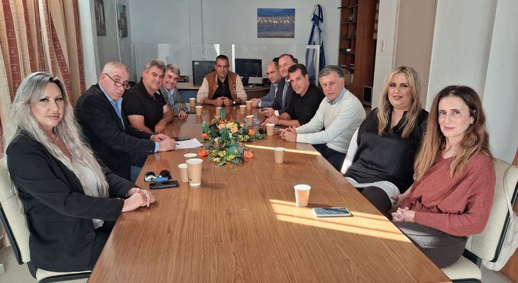 Σύσκεψη στην Κοινότητα Πυλίου για το Μεταναστευτικό παρουσία του Υπουργού Θ. Πλεύρη