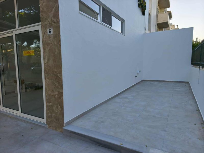 Ενοικιάζεται κατάστημα πλήρως ανακαινισμένο, 50 τ.μ., στην οδό Ευριπίλου 6 (στο κέντρο της Κω) με αύλειο χώρο