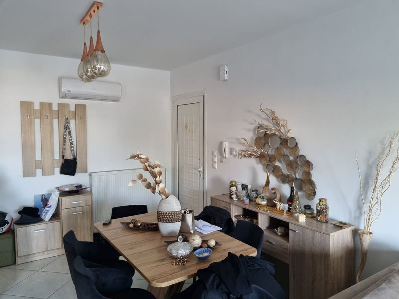 Πωλείται ισόγειο διαμέρισμα 100 τ.μ. στo Ζηπάρι