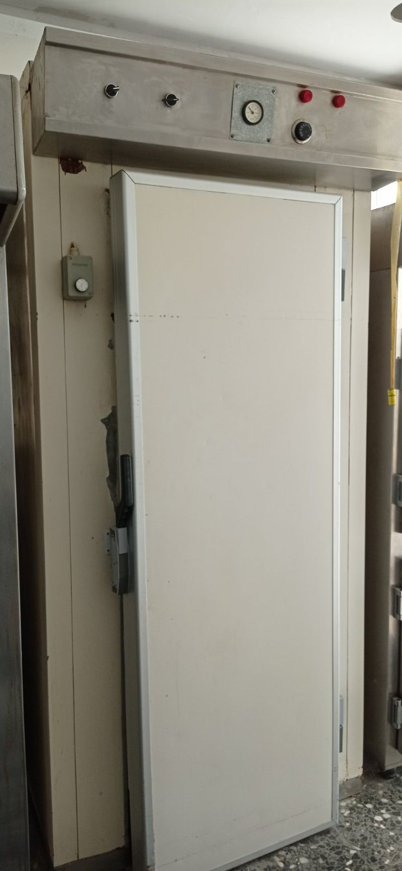 Πωλούνται μηχανήματα ζαχαροπλαστικής σε καλή κατάσταση και καλή τιμή