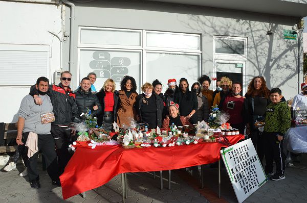  ΧΡΙΣΤΟΥΓΕΝΝΙΑΤΙΚΟ ΠΑΖΑΡΙ ΣΤΙΣ ΚΟΙΝΟΤΗΤΕΣ ΤΗΣ ΚΩ
