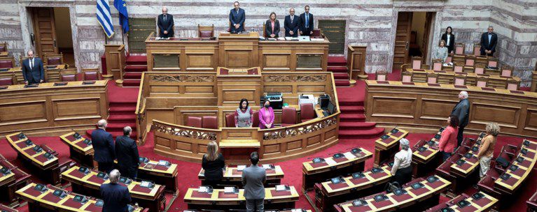 Προϋπολογισμός 2026: Ενίσχυση 3,2 δισ. ευρώ για μισθωτούς, επαγγελματίες αγρότες και ένστολους