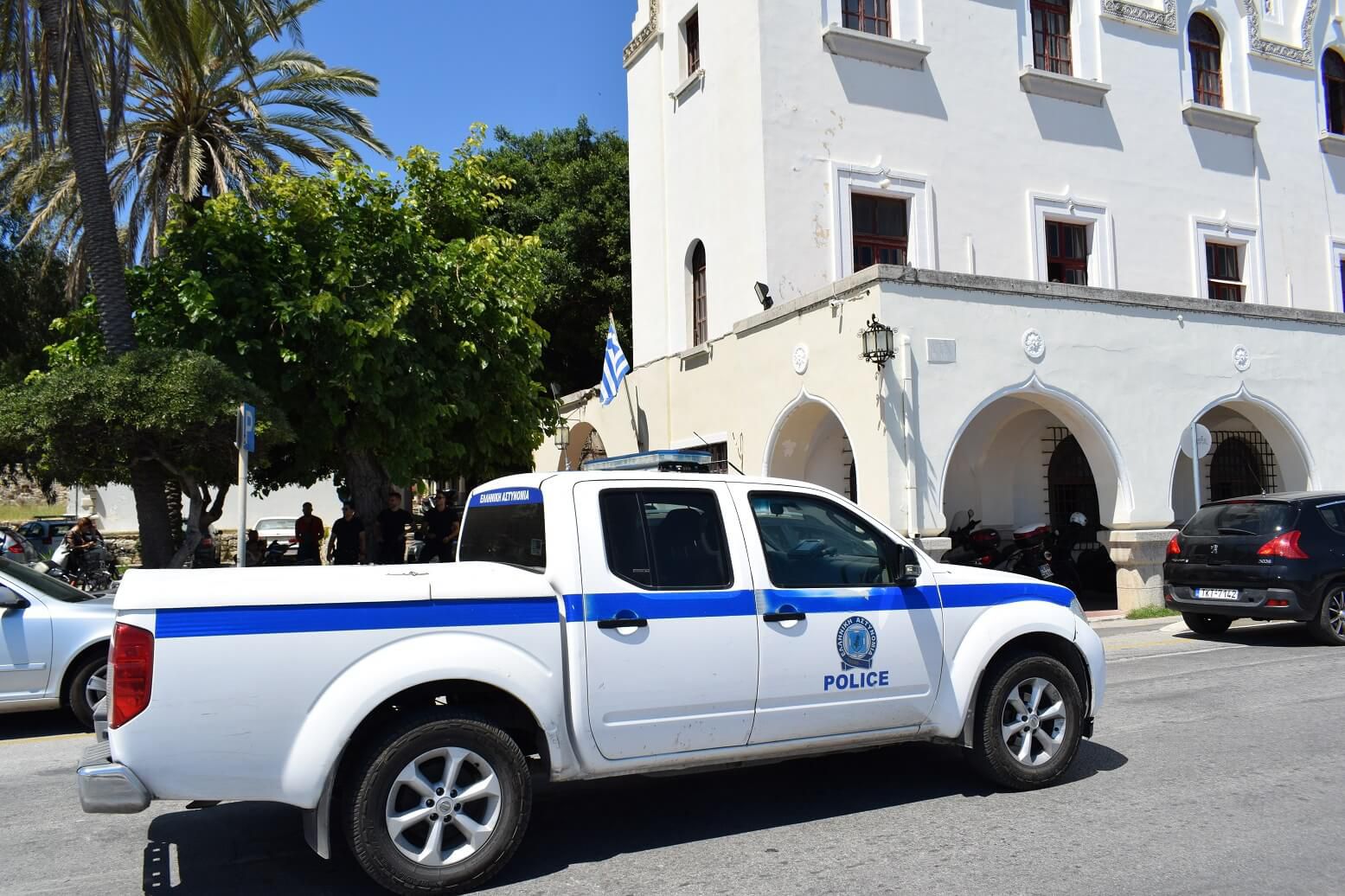 Σύλληψη 2 ημεδαπών για παραβάσεις του Κ.Ο.Κ. και παραμέληση εποπτείας στην Κω