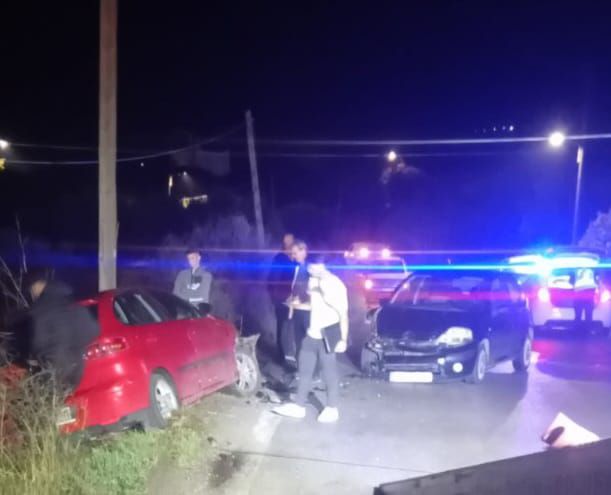 Τροχαίο ατύχημα στον Αμπαβρη- Συγκρούστηκαν 2 αυτοκίνητα 