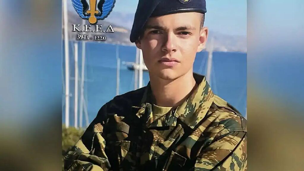 Μνημόσυνο για τον 19χρονο Ραφαήλ που σκοτώθηκε στη Ρόδο: Κάθε στιγμή που περνάει μας φέρνει πιο κοντά σου, λέει ο πατέρας   