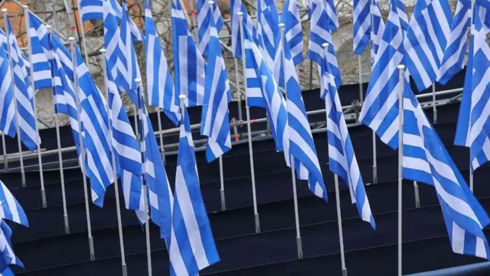 Οργή για τον αποκλεισμό μαθητή με αυτισμό από τη σημαιοφορία στη μαθητική παρέλαση 