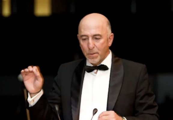 Επίτιμο Μέλος του Πανελλήνιου Συλλόγου Αρχιμουσικών ο Αθανάσιος Πουλιού