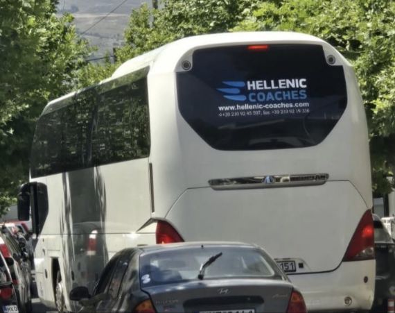Κυκλοφοριακό κομφουζιο στην πόλη - "Κόλλησε" λεωφορείο στην οδό Μ. Αλεξάνδρου 