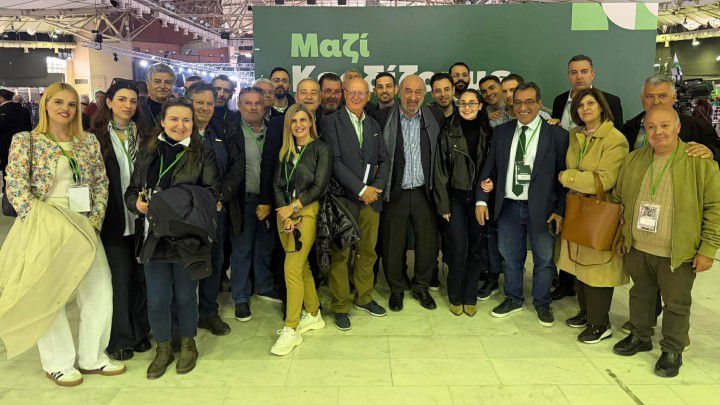 Σε ενωτικό κλίμα το συνέδριο του ΠΑΣΟΚ - Δυναμική η παρουσία από τα Δωδ/σα