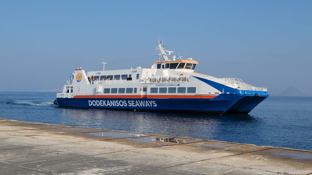 Αναστολή απόπλου του καταμαράν «ΔΩΔΕΚΑΝΗΣΟΣ ΕΞΠΡΕΣ» στην Τήλο γιατί το πλήρωμα υπερέβη τις ώρες εργασίας