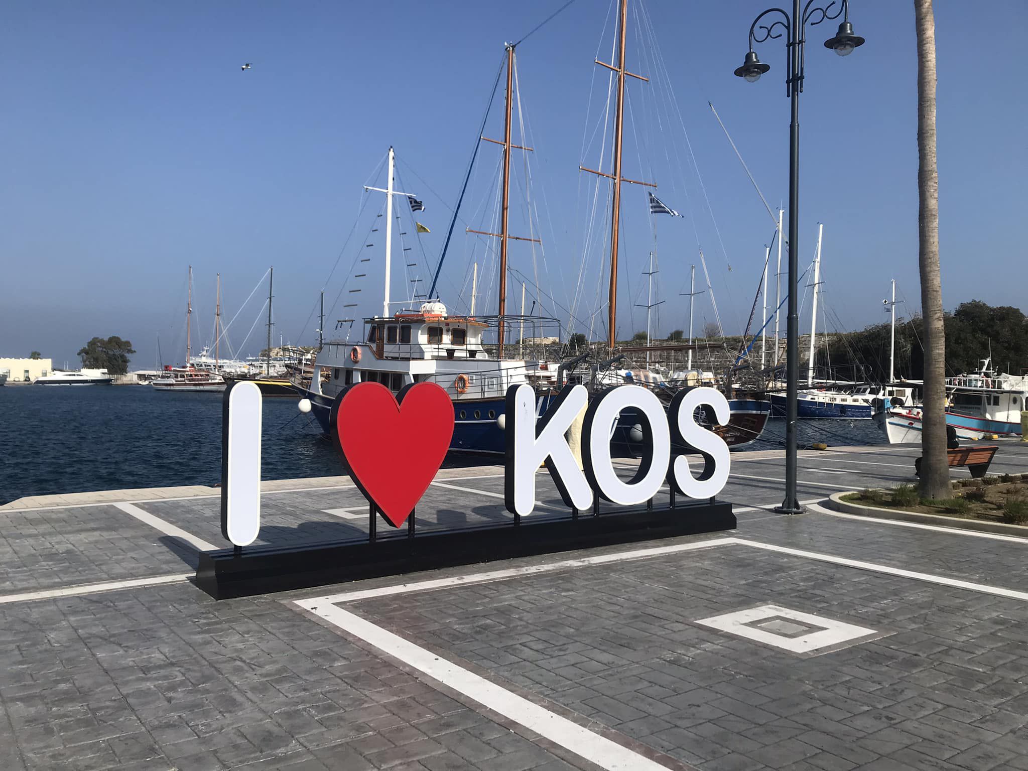 Ρεπορτάζ του "Alpha" στην Κω: Αυξήθηκαν οι κρατήσεις μετά τον πόλεμο - Αισιοδοξία για τη σεζόν