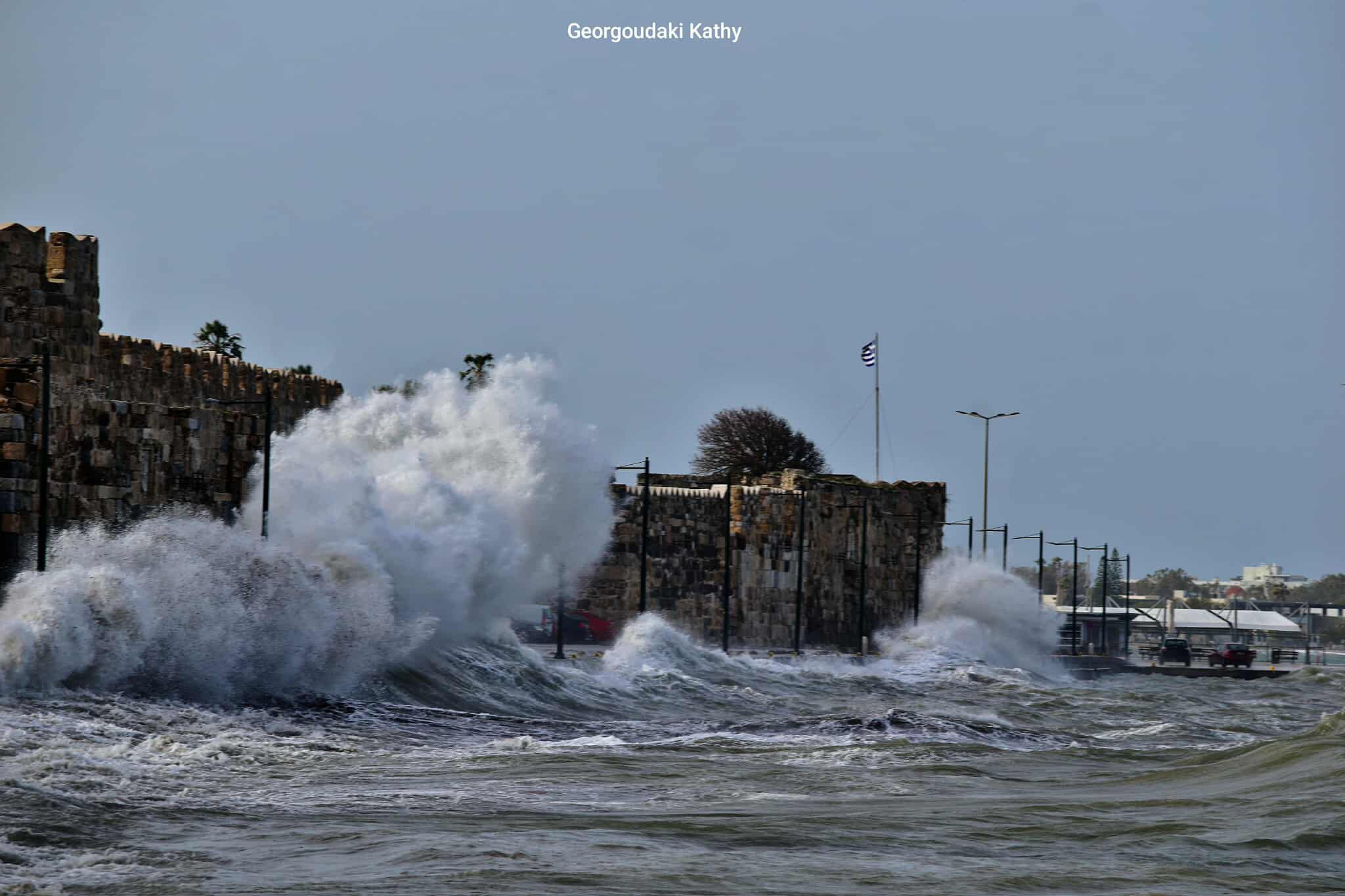 Με σφοδρή κακοκαιρία έρχεται η Πρωταπριλιά - 10 μποφόρ στα Δωδεκανησα φερνει η Erminio