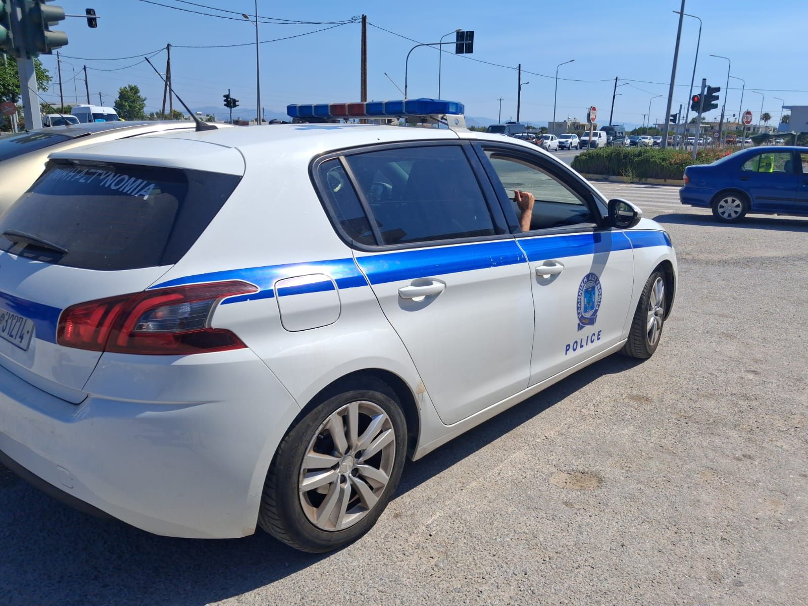 Τροχαίο ατύχημα στα φανάρια του Τιγκακιου