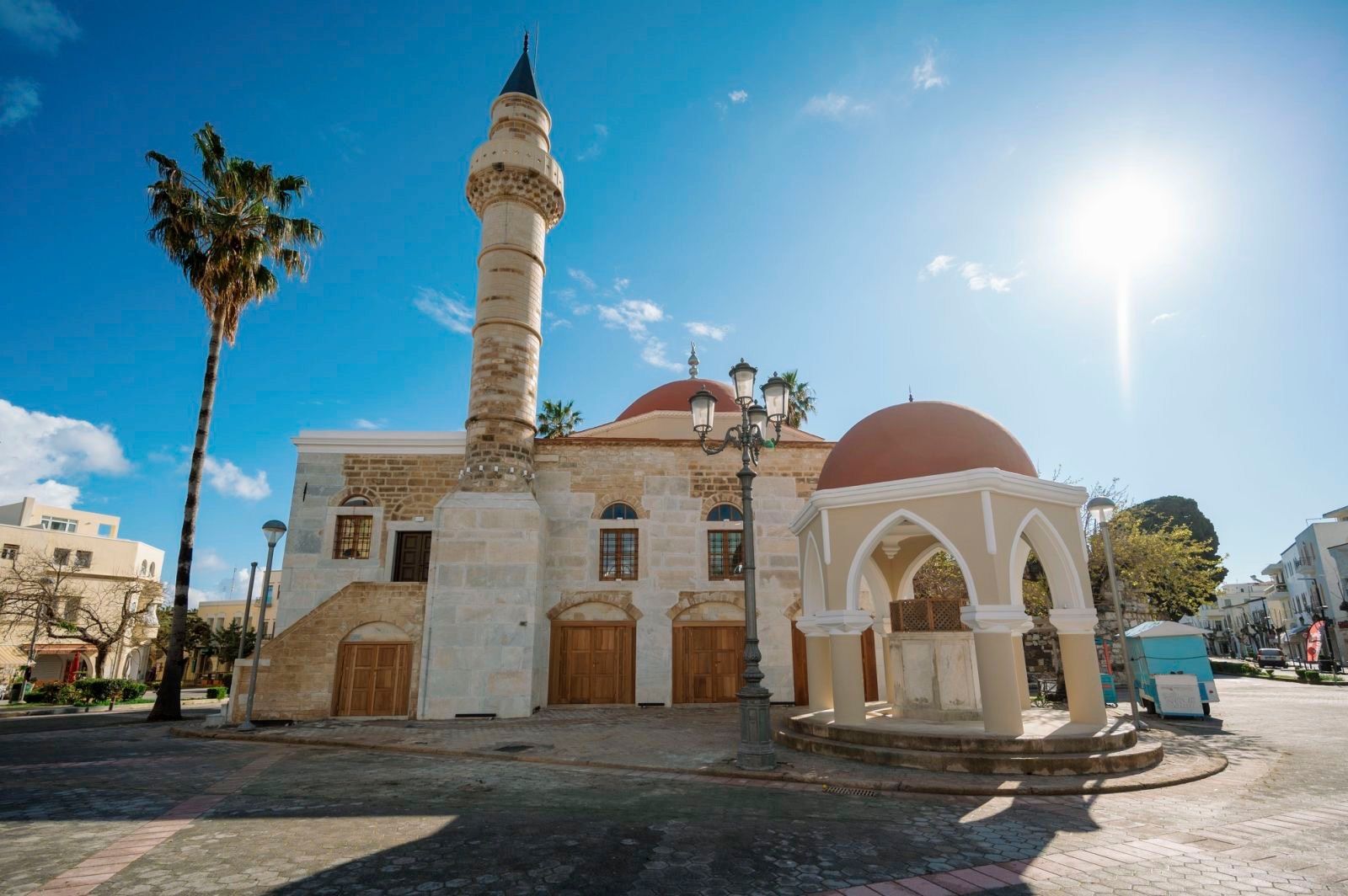 Επετεύχθη “συμβιβασμός” ανάμεσα σε Βακούφ Κω και καταστηματάρχες στο Τέμενος Ντεφτερντάρ  (Πλ. Ελευθερίας)