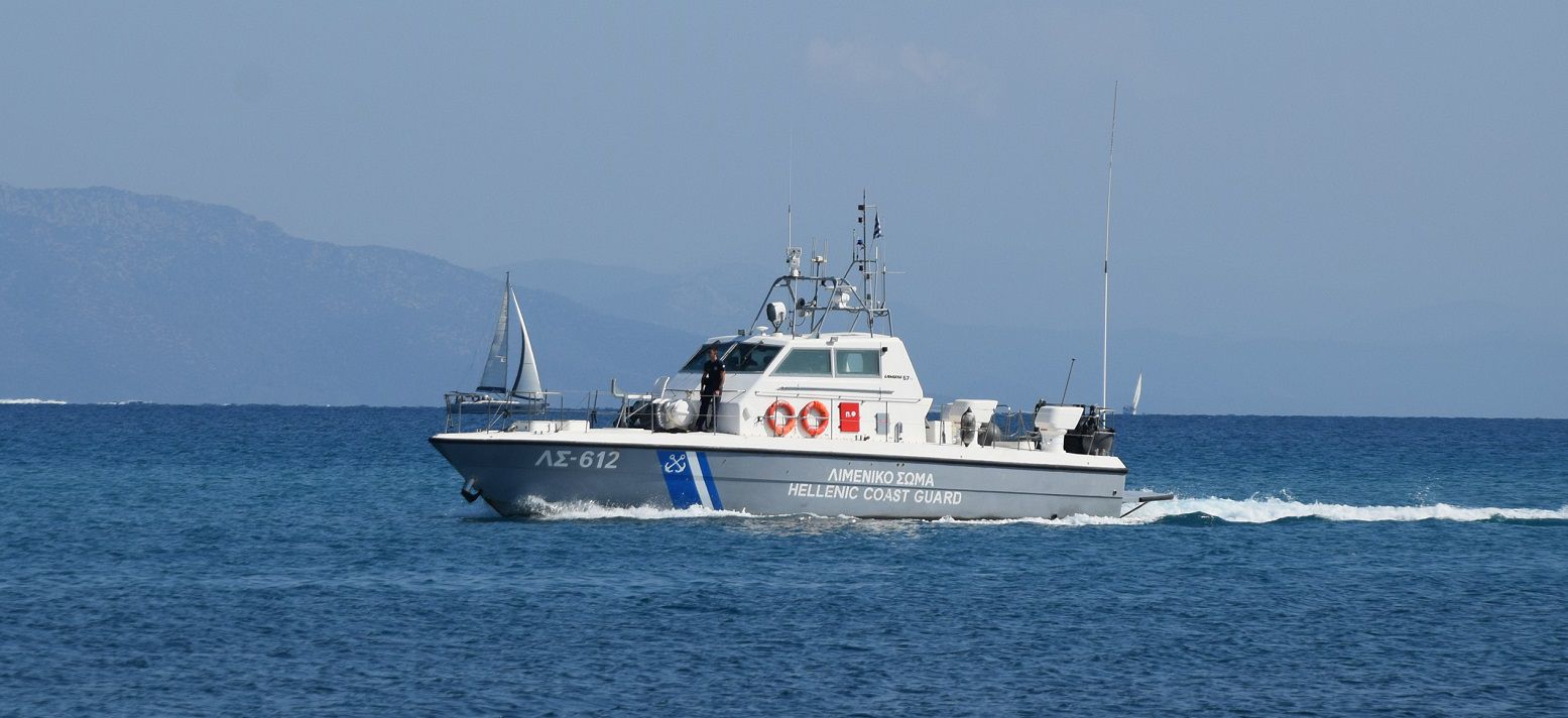 Ακυβερνησία πλοίου τουρκικής σημαίας νότια της Κω: Επιχείρηση του λιμενικού υπό δυσμενείς καιρικές συνθήκες  