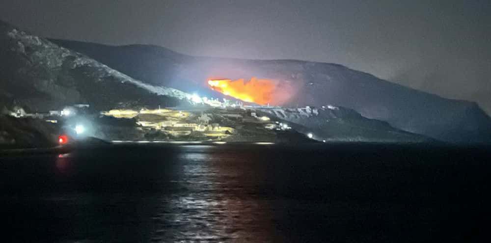 Μεγάλη πυρκαγιά στη χωματερή στα Γιανναχώραφα Καλύμνου 