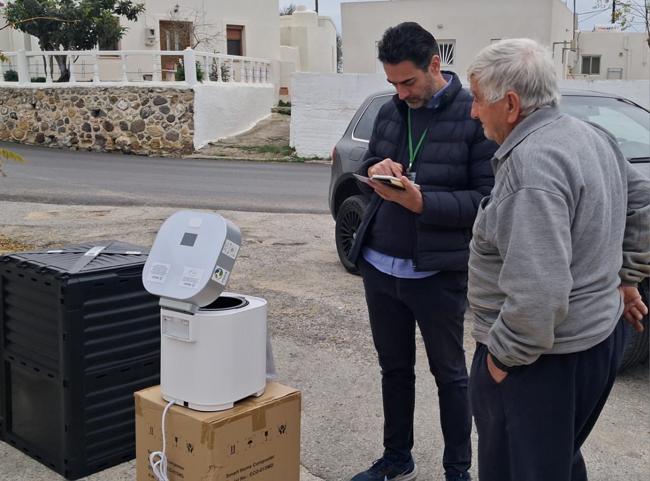 Σχεδόν 6.400 κομποστοποιητές έχουν διανεμηθεί από τον ΦοΔΣΑ σε Ρόδο, Κω και Κάλυμνο   