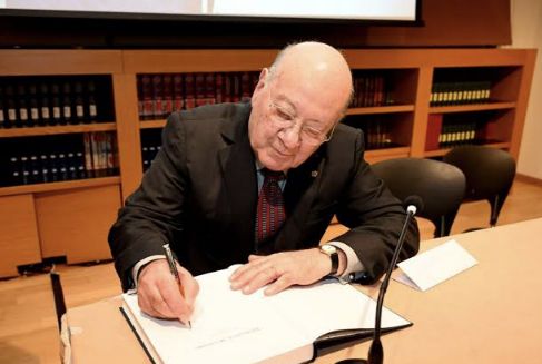 Παραίτηση του ιατρού Νίκου Μανούση από το Δ.Σ. του ΔΙΙΚ