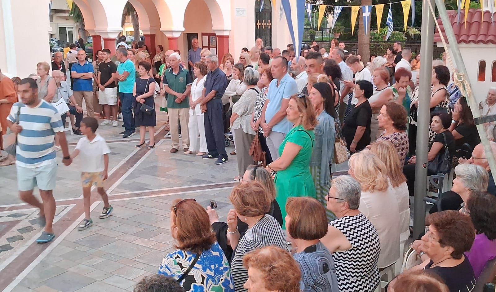 Η λαμπερή γιορτή της Αγίας Παρασκευής (γράφει η Ξανθίππη Αγρέλλη)
