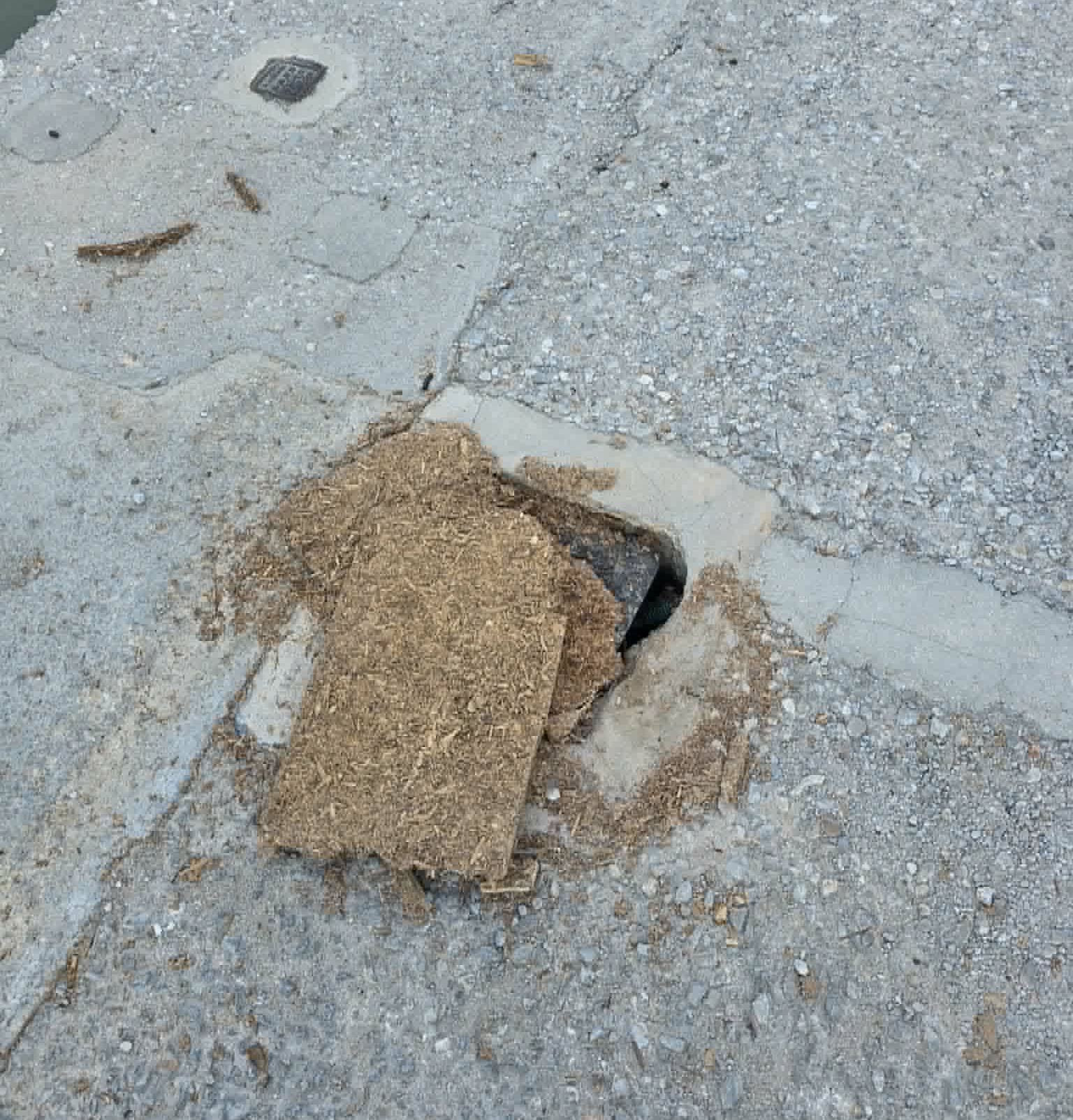 Τραυματισμός ηλικιωμένου τουρίστα στην Καρδάμαινα – Έπεσε σε σπασμένο φρεάτιο